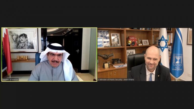 השר אמיר אוחנה נפגש עם מקבילו מבחריין