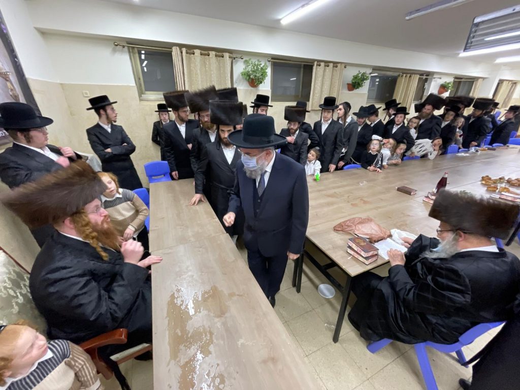 שבת התאחדות בקאליב בראשות האדמו"ר - גלריה