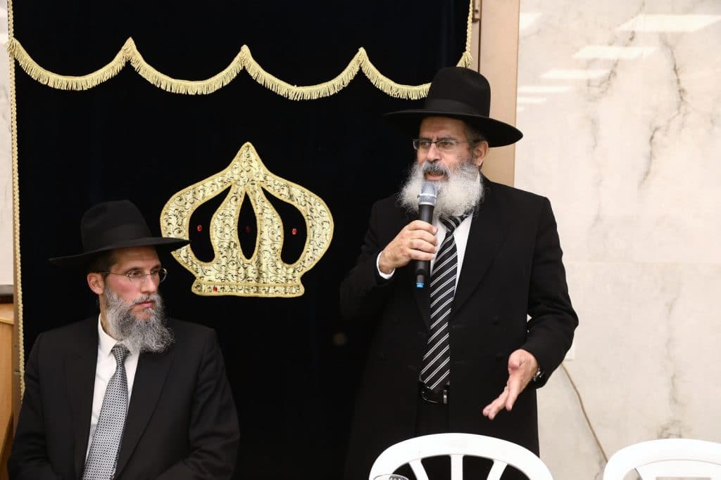 הספר תורה של 'הסבתא' הוכנס להיכל הישיבה