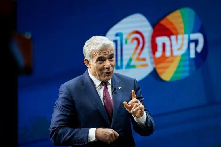 לפיד: "סער ובנט ישבו בממשלה בתמיכת המשותפת"