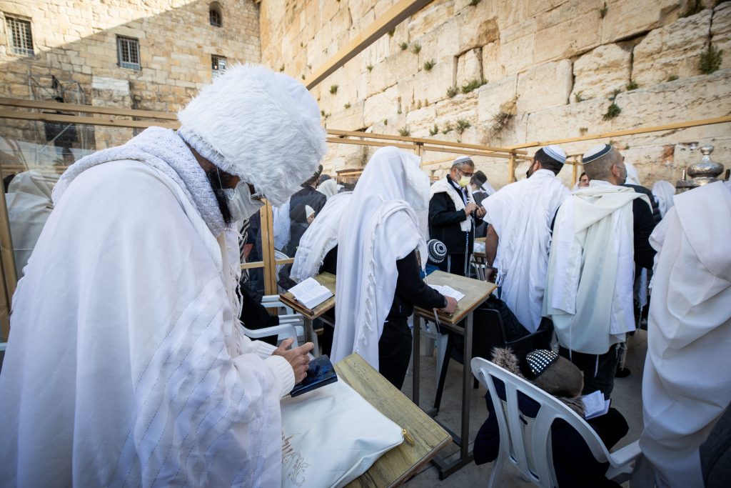 גלריה: מעמד ברכת הכהנים בכותל המערבי