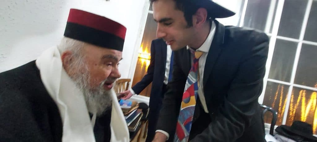 רבי עמנואל טולידנו בקריאת מגילה • גלריה