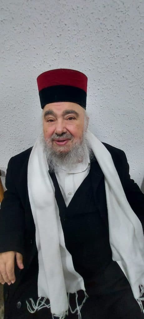 רבי עמנואל טולידנו בקריאת מגילה • גלריה