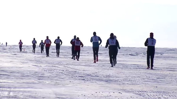 מתיחות בין סין לטאיוואן בגלל אננס • סיקור מצולם מהעולם