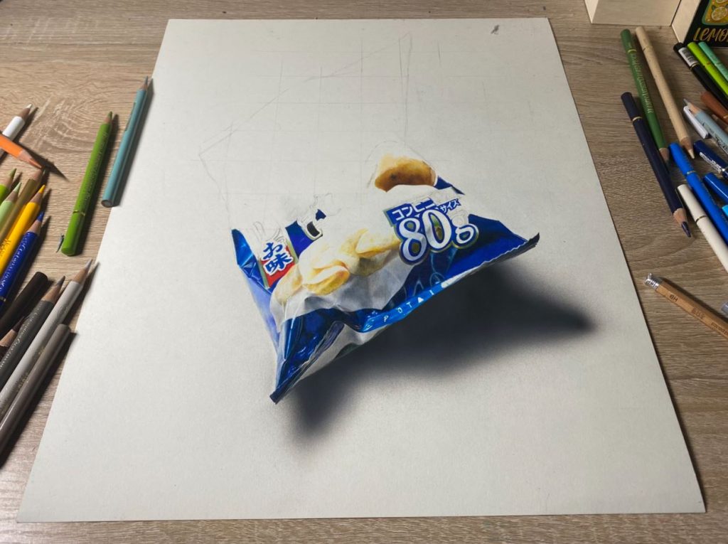 לא יאמן: בן ה-19 מציג ציורים מדהימים עם אשליה אופטית