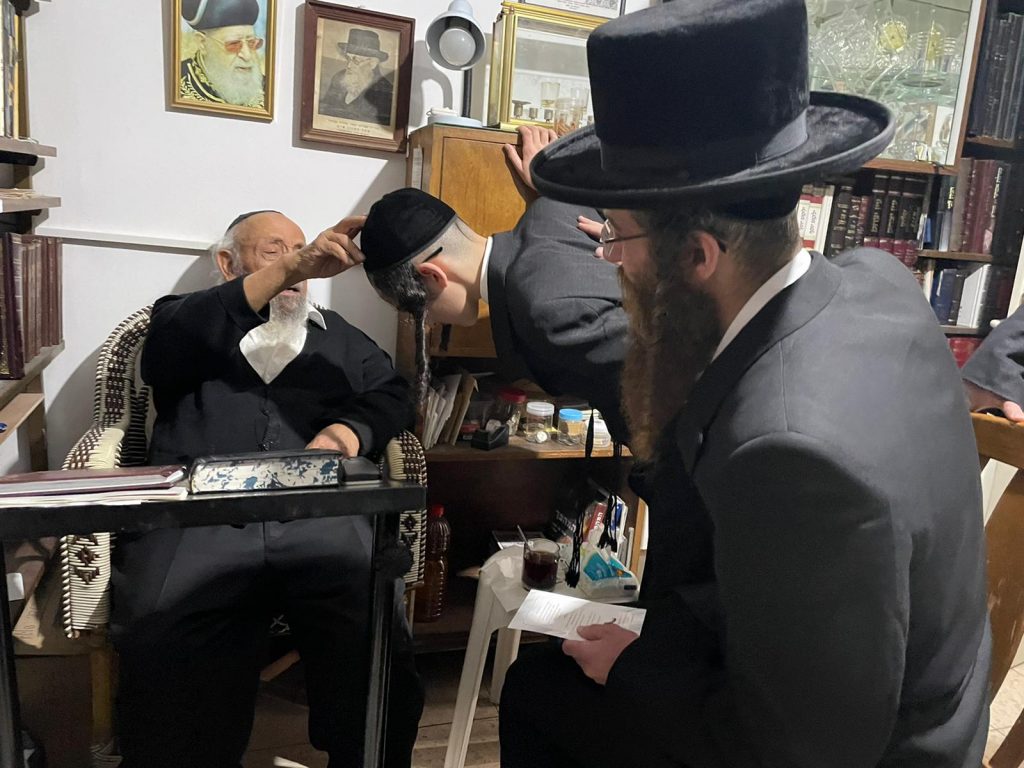 ראש ישיבת אוריתא אצל גדולי ישראל