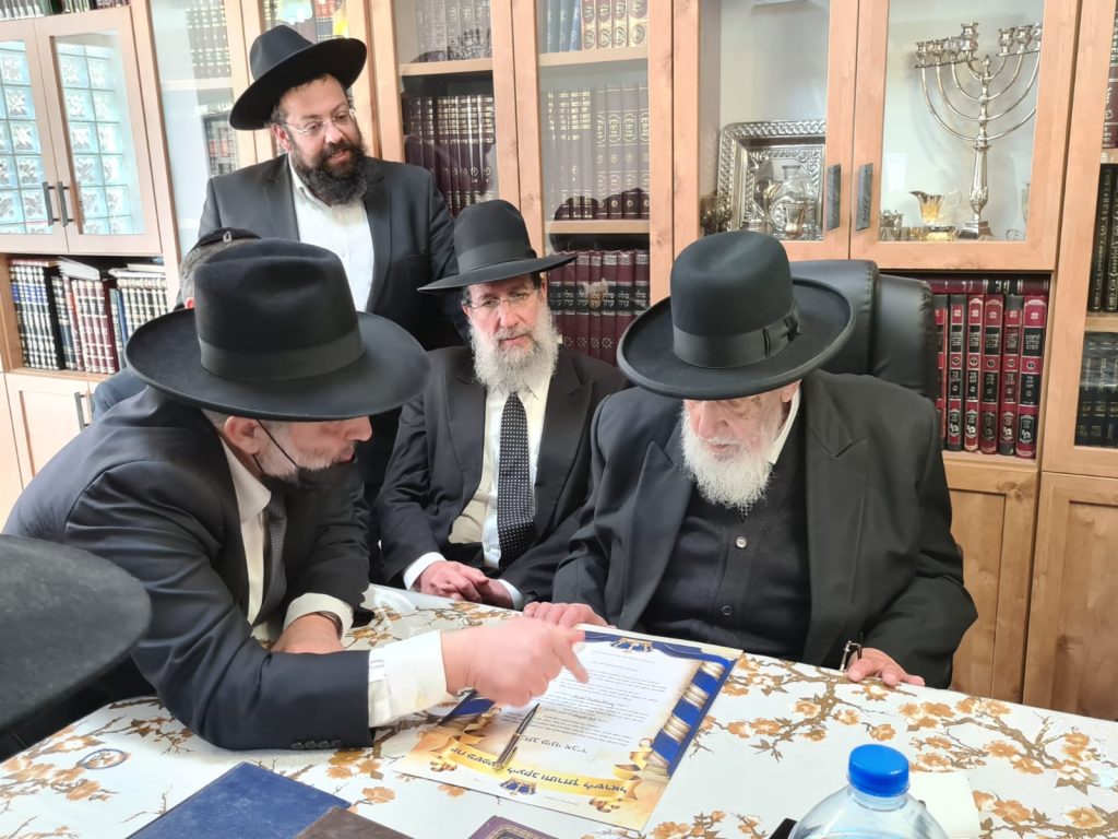 רבני הקהילות הגאורגיות במפגש ייחודי אצל מרן נשיא המועצת