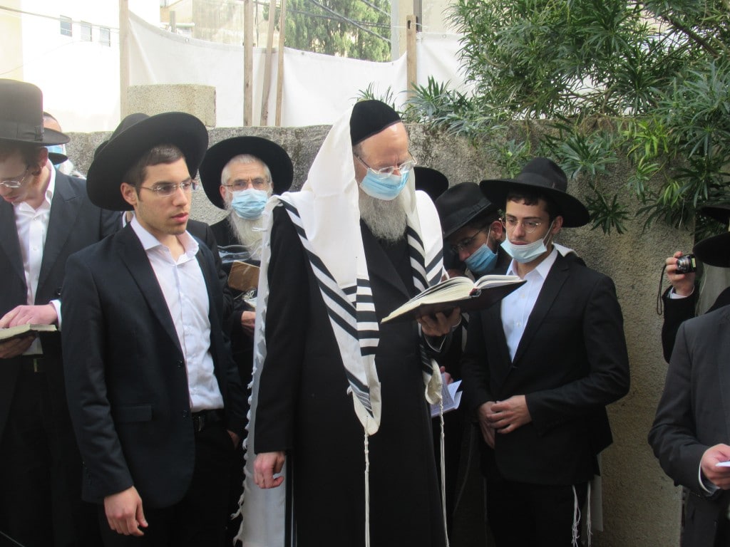 ראש ישיבת 'קרית מלך' ב'ברכת האילונות' • צפו: