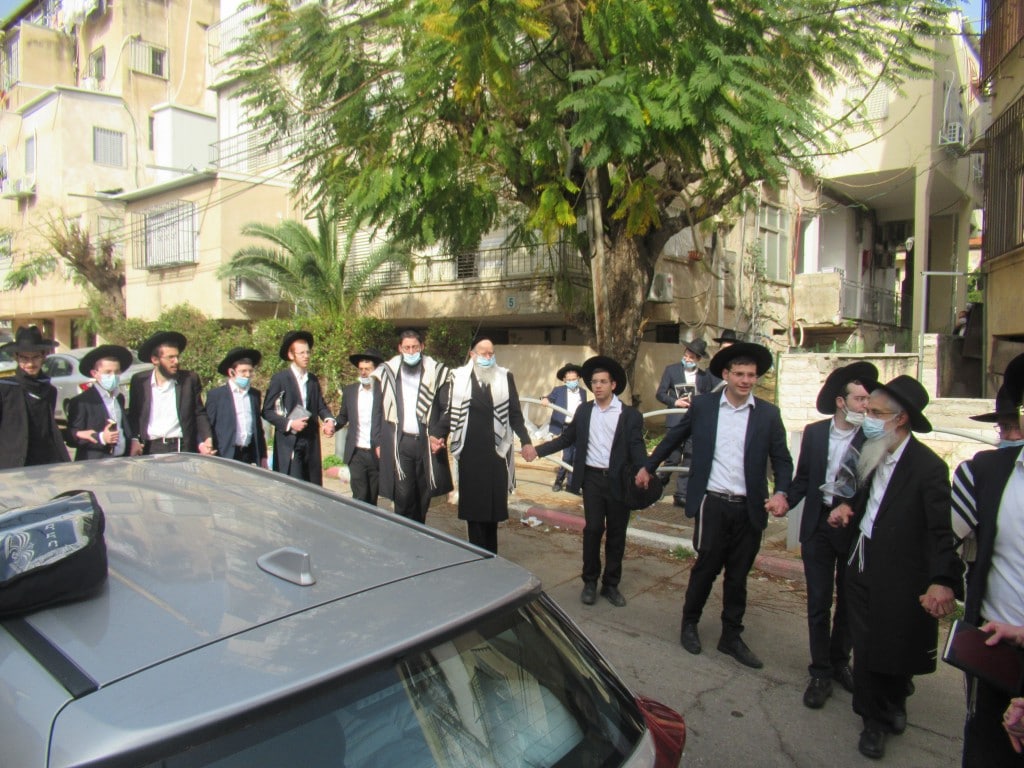 ראש ישיבת 'קרית מלך' ב'ברכת האילונות' • צפו: