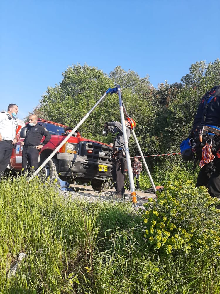 שלושה בני משפחה חרדית חולצו מרכב שהתדרדר לואדי בי-ם