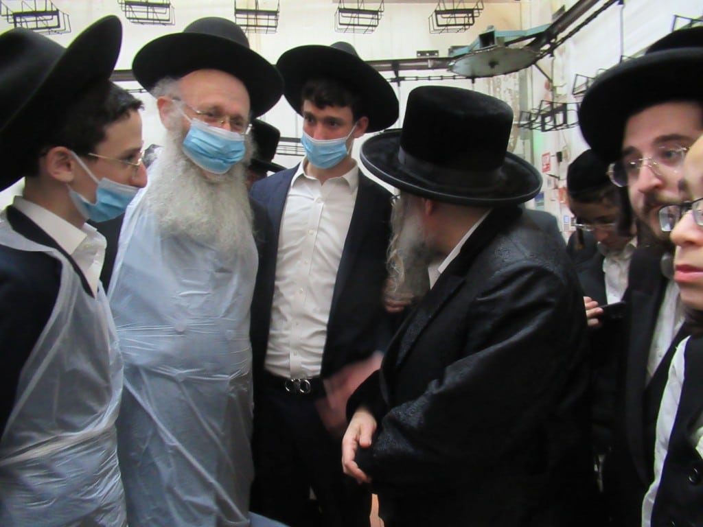 הגאון רבי יהודה אריה דינר באפית מצוות מכונה