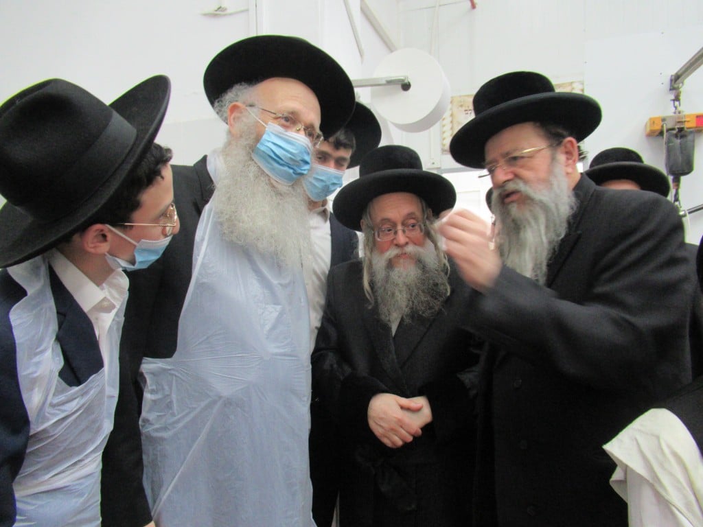 הגאון רבי יהודה אריה דינר באפית מצוות מכונה