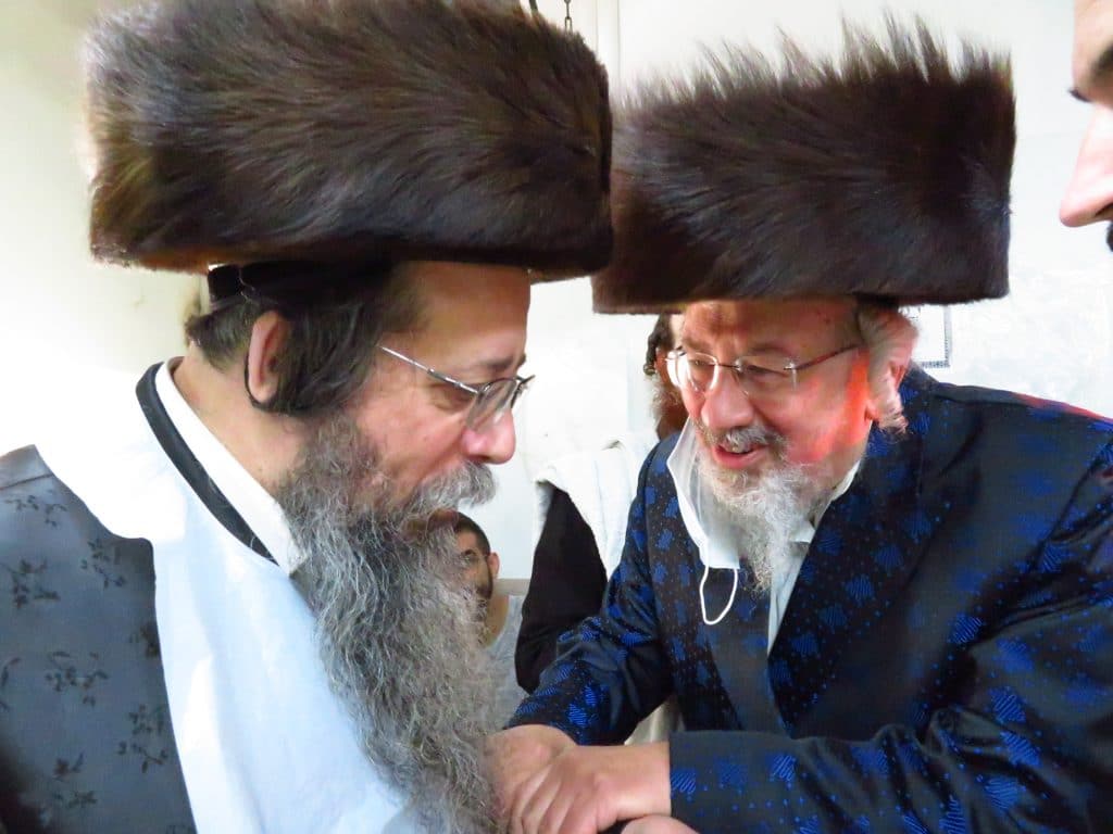 גלריה: גאב''ד זכרון מאיר בהכנות לחג הפסח