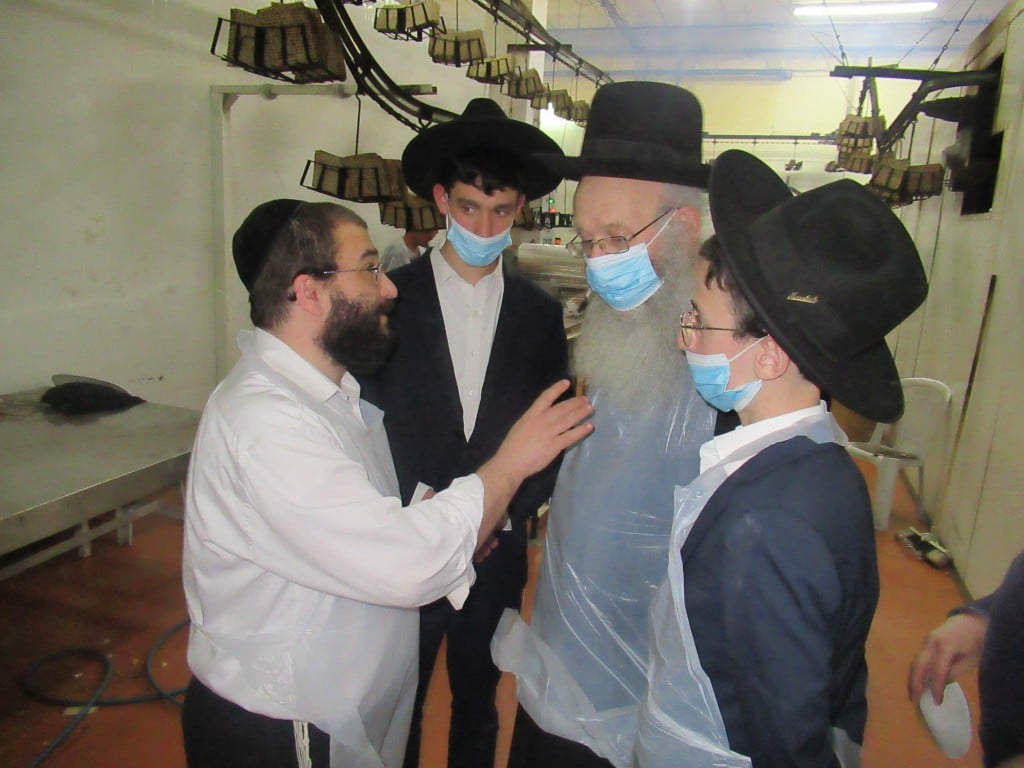 הגאון רבי יהודה אריה דינר באפית מצוות מכונה