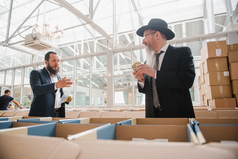 תיעוד: כל דכפין לאלפי יהודי מוסקבה