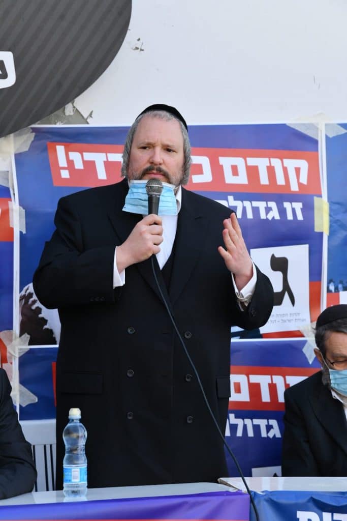 "בשליחותם" תיעוד נרחב ממסע החכי"ם ברחבי הארץ