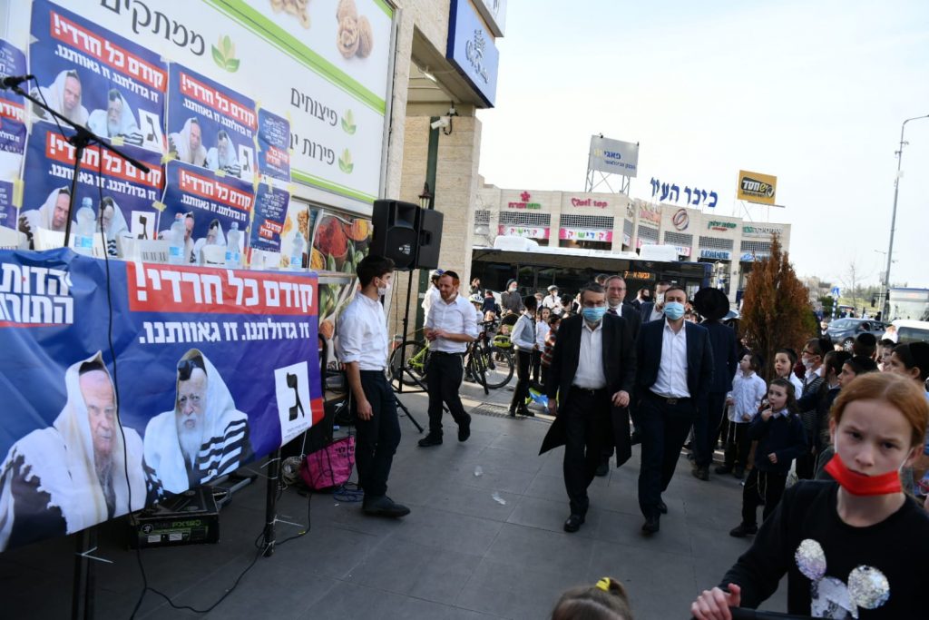 "בשליחותם" תיעוד נרחב ממסע החכי"ם ברחבי הארץ