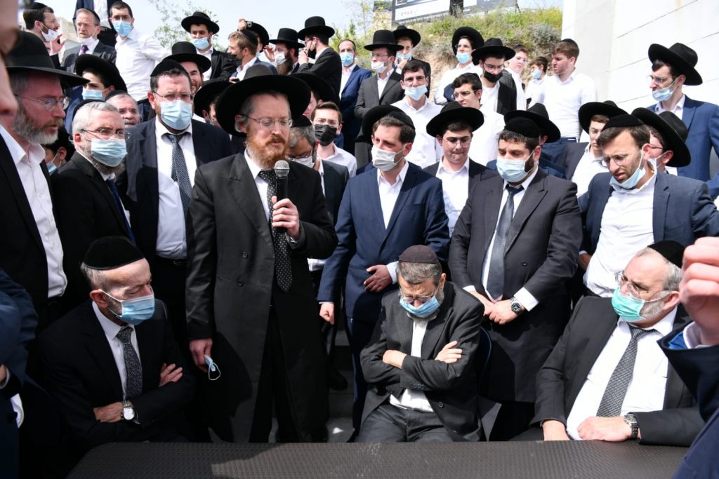 "בשליחותם" תיעוד נרחב ממסע החכי"ם ברחבי הארץ