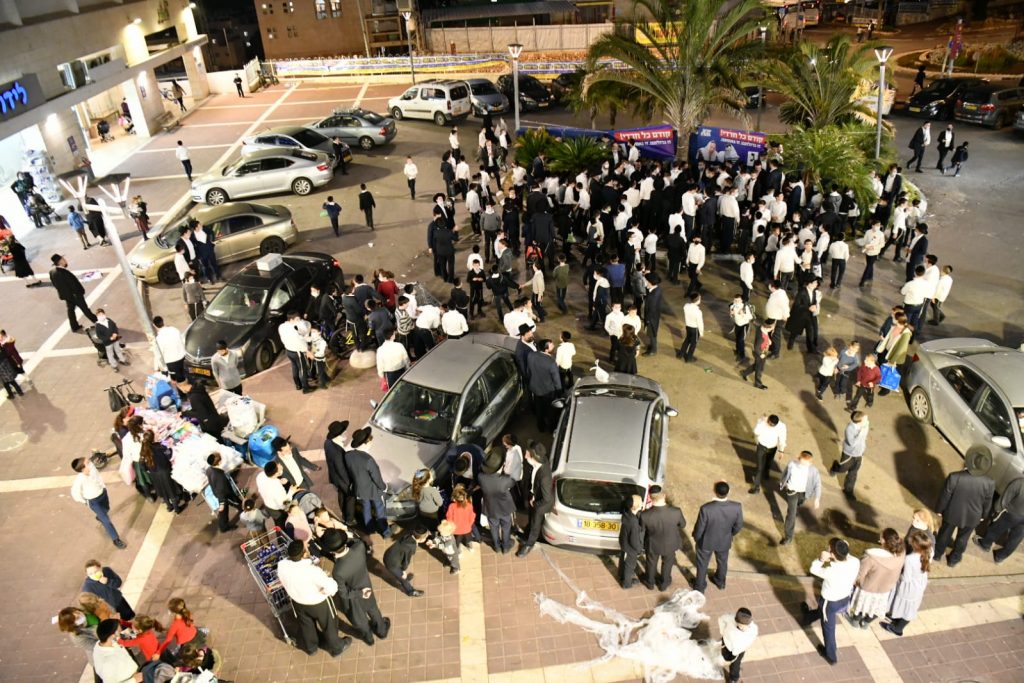 "בשליחותם" תיעוד נרחב ממסע החכי"ם ברחבי הארץ