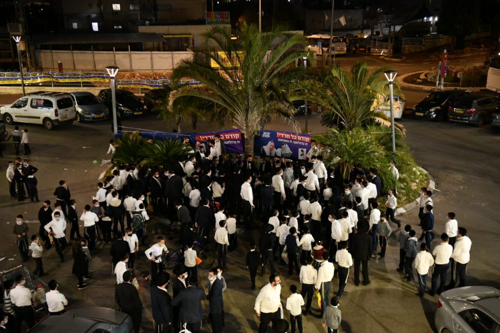 "בשליחותם" תיעוד נרחב ממסע החכי"ם ברחבי הארץ