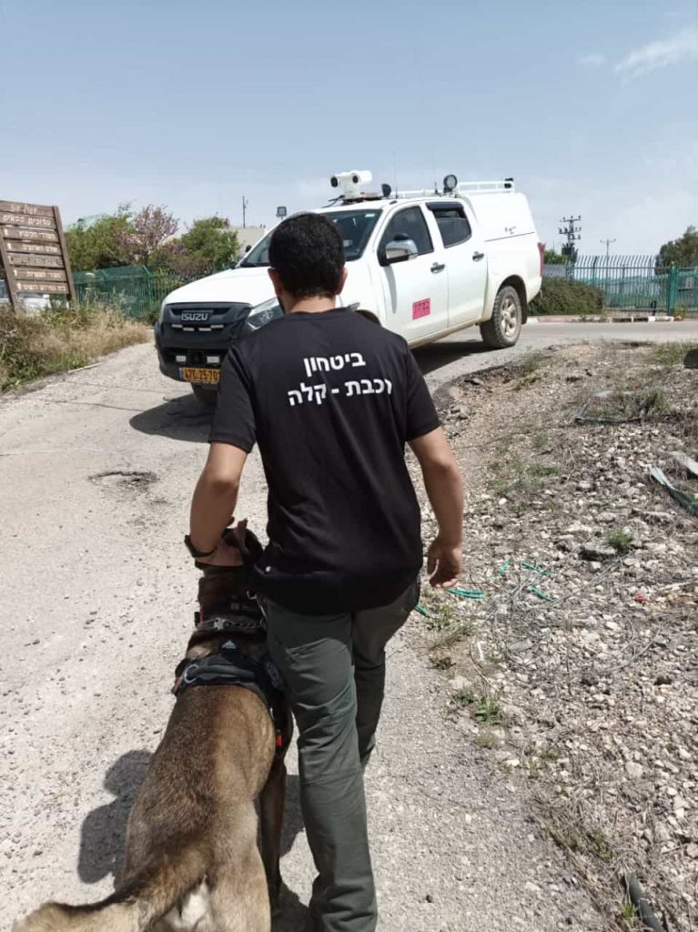 צפו: יחידת הכלבנים באימון מיוחד