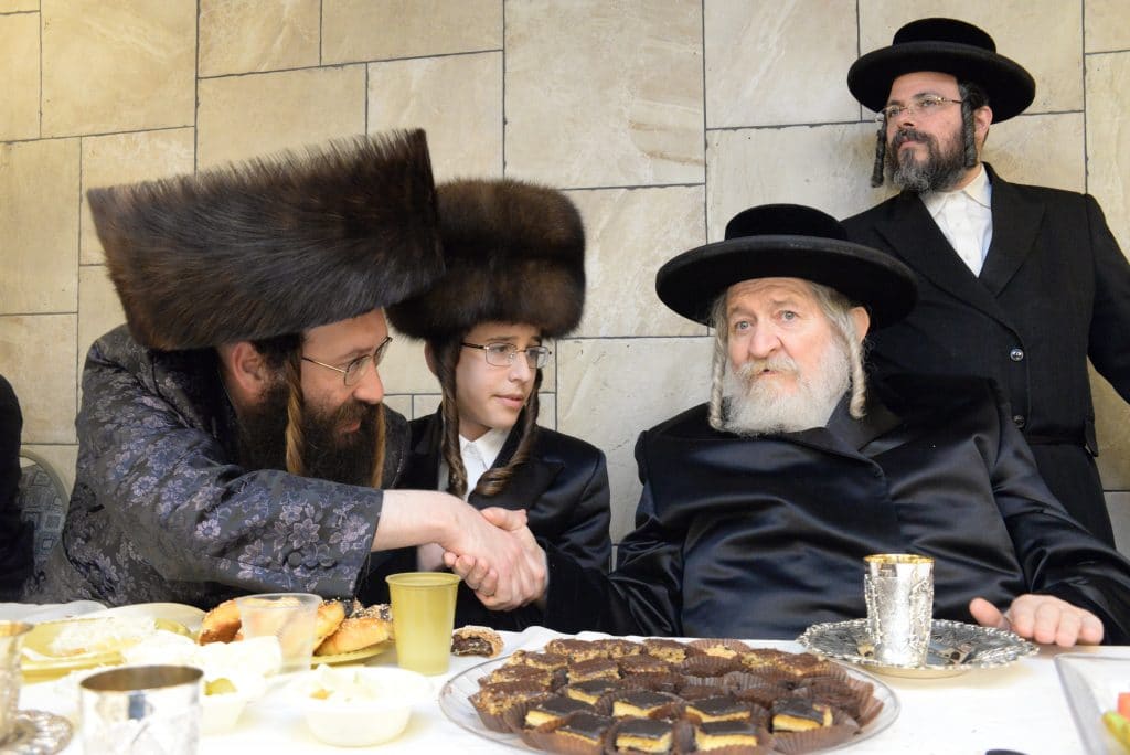 גלריה: שמחת הבר מצווה לבן האדמו"ר מספינקא גני גד