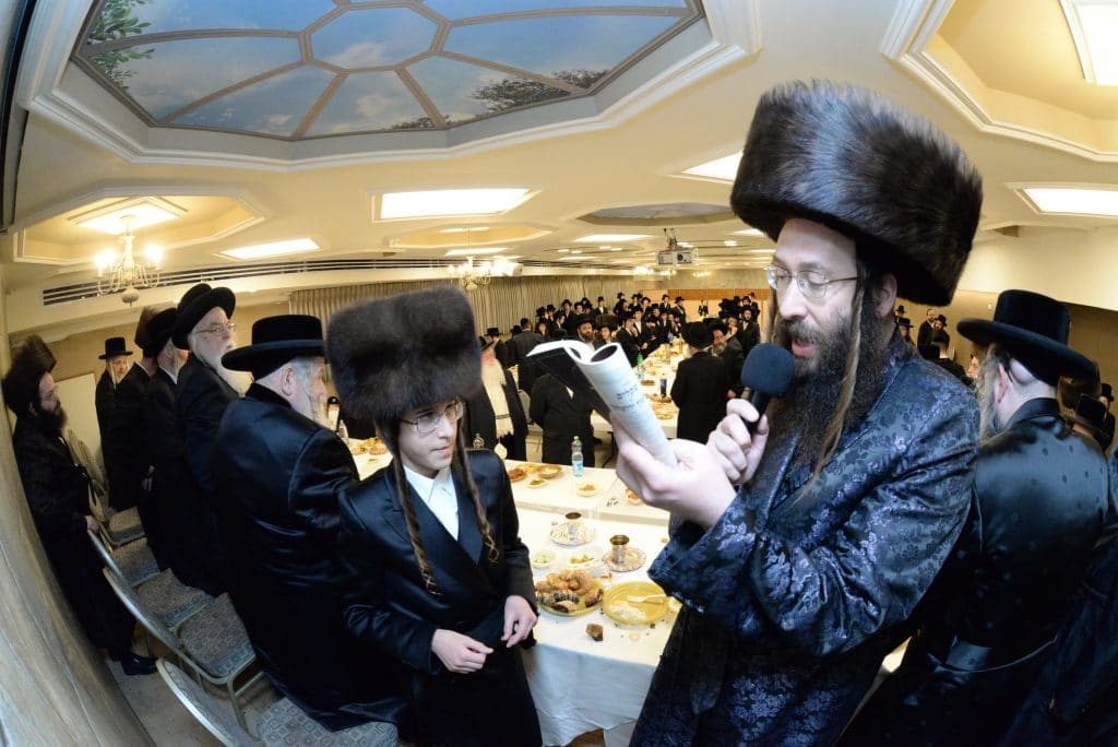 גלריה: שמחת הבר מצווה לבן האדמו"ר מספינקא גני גד