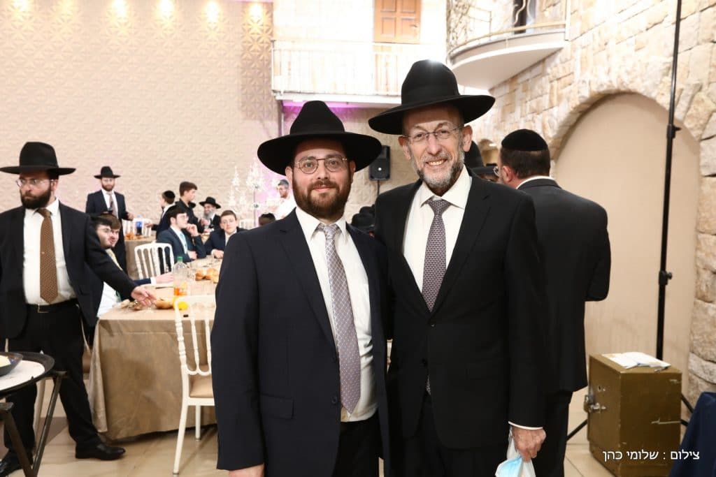 מזל טוב: חגיגת הבר מצוה לבנו של חבר המועצה