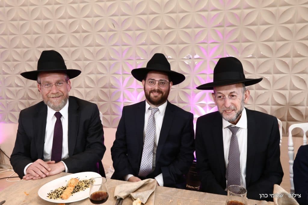 מזל טוב: חגיגת הבר מצוה לבנו של חבר המועצה