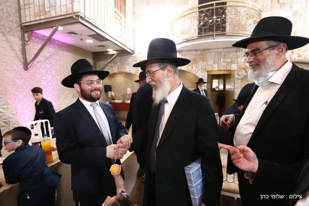 מזל טוב: חגיגת הבר מצוה לבנו של חבר המועצה