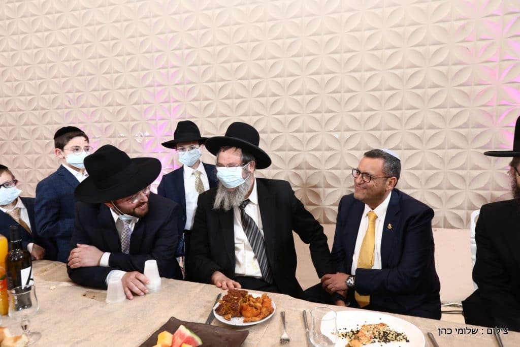 מזל טוב: חגיגת הבר מצוה לבנו של חבר המועצה