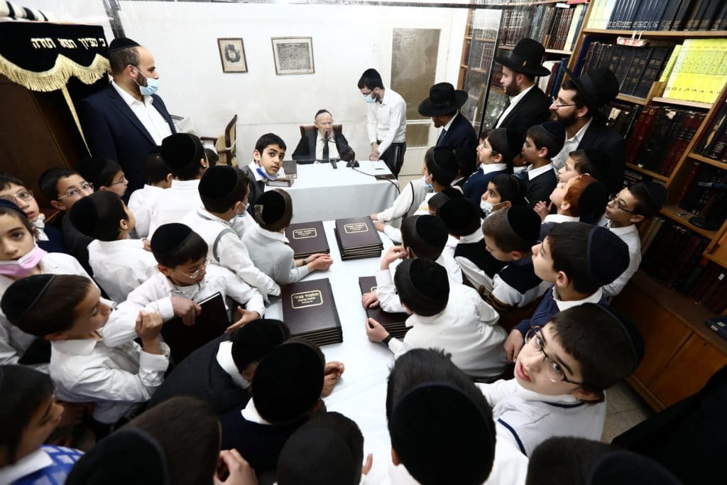 התלמידים מירושלים התחילו את הגמרא בבתי הגדולים בב"ב