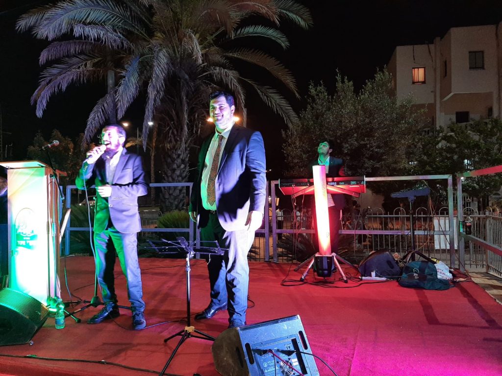 מדרום תל אביב תצא אורה:ההדלקה המרכזית במוסדות 'שער אשר' - צפו: