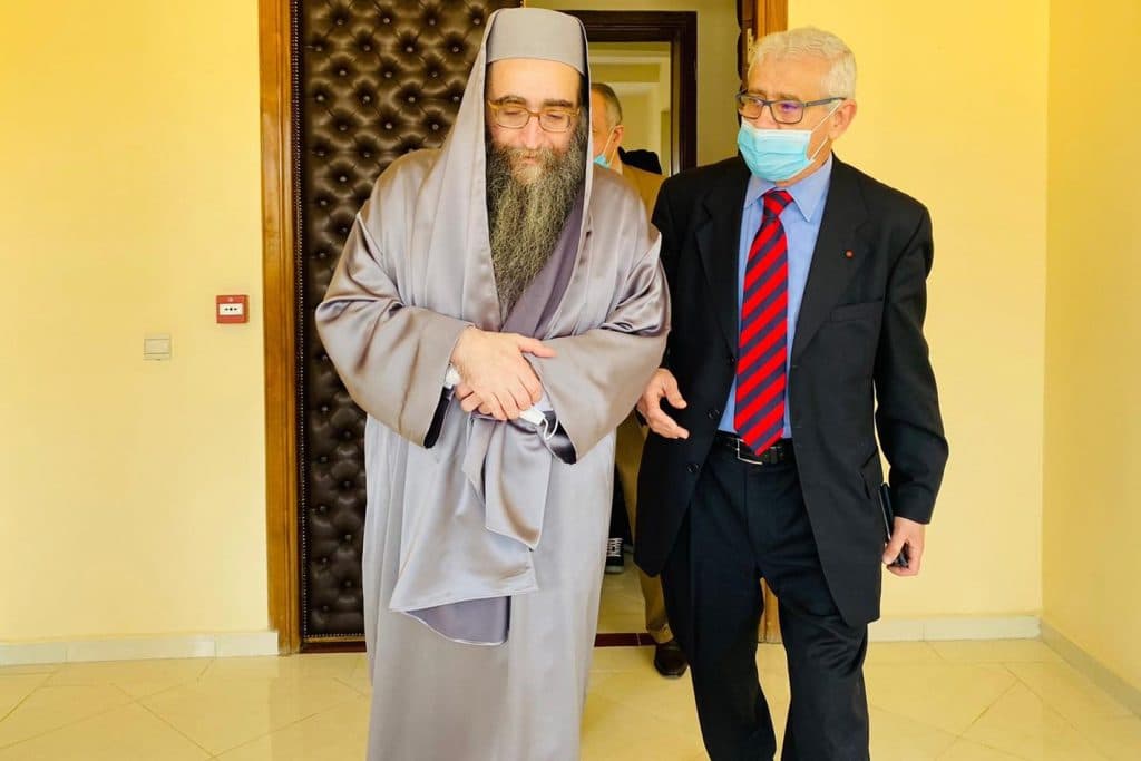 וראו כי שם ה' נקרא עליך ויראו ממך