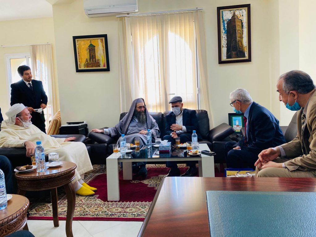 וראו כי שם ה' נקרא עליך ויראו ממך