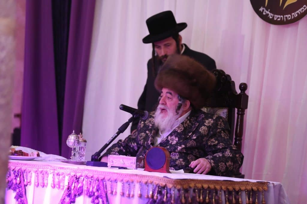 האדמו"ר מויזניץ בדינר לתומכי קהילת "ישועות משה" בחיפה • גלריה