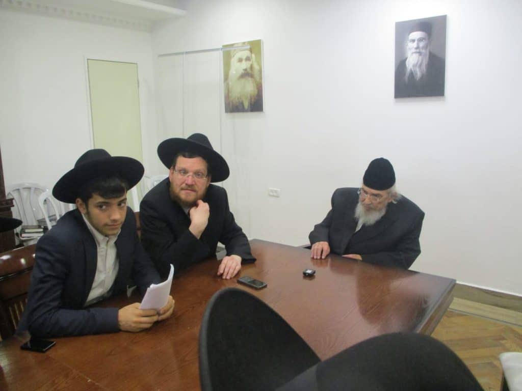 תלמידי משאת המלך אצל ראש הישיבה הגרב"מ אזרחי