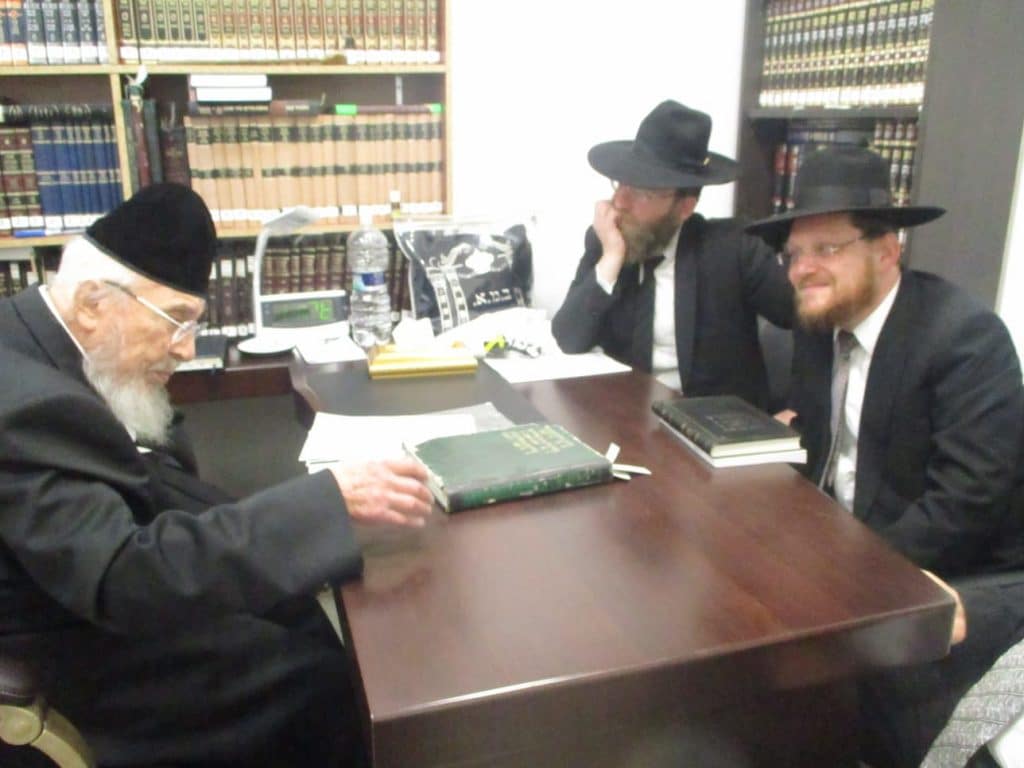 תלמידי משאת המלך אצל ראש הישיבה הגרב"מ אזרחי