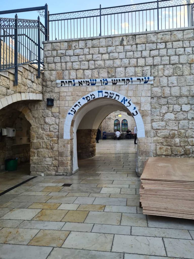 כך נראות ההכנות להילולת הרשב"י • גלריה מרהיבה