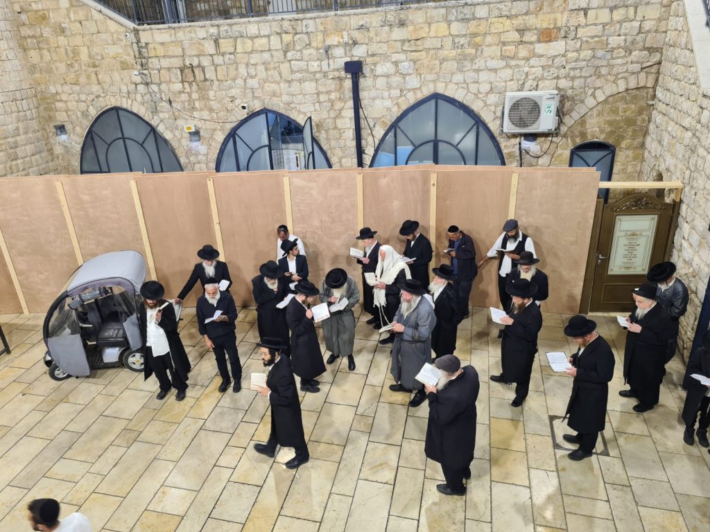 כך נראות ההכנות להילולת הרשב"י • גלריה מרהיבה