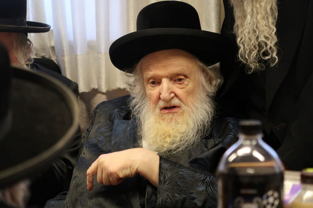 לאחר שנה שלא התכנסו חברי בד"ץ העדה התכנסו בהרכב מלא • גלריה