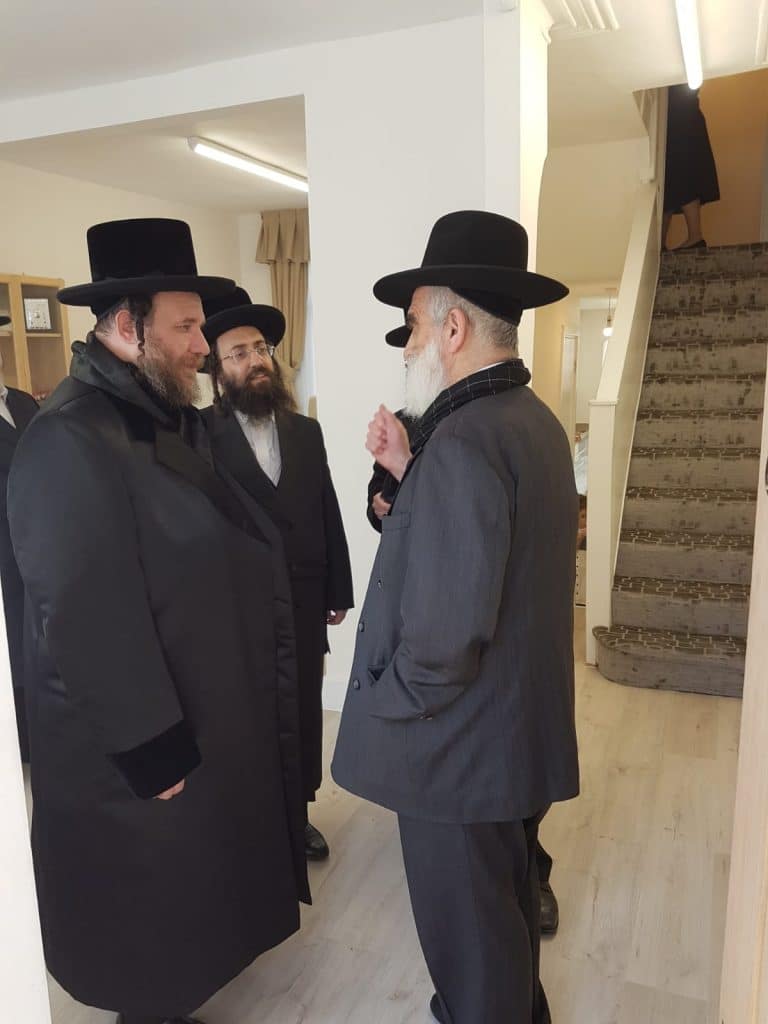 גלריה מסכמת: ביקורו של אב"ד ויז'ניץ אלעד בלונדון