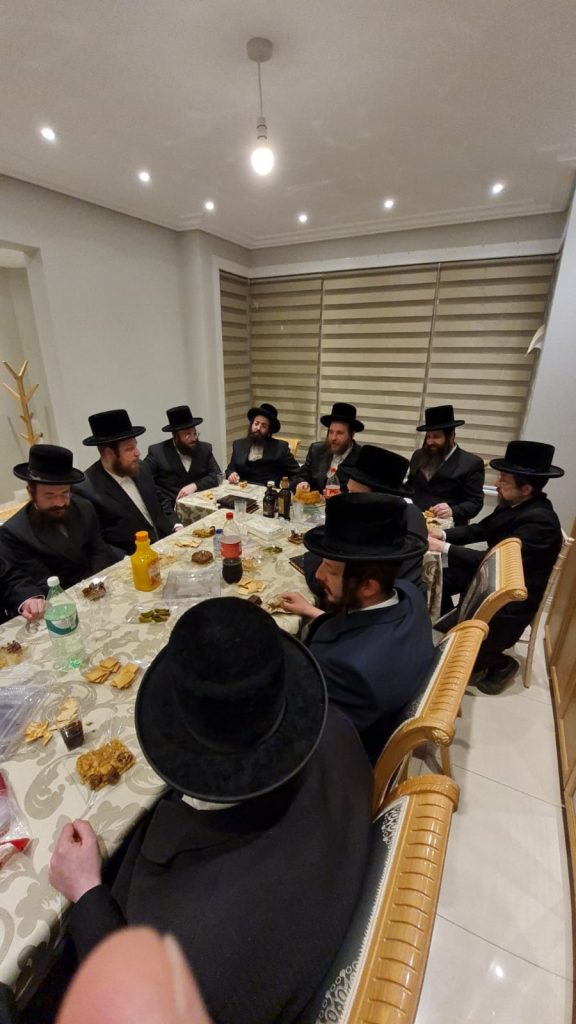 גלריה מסכמת: ביקורו של אב"ד ויז'ניץ אלעד בלונדון