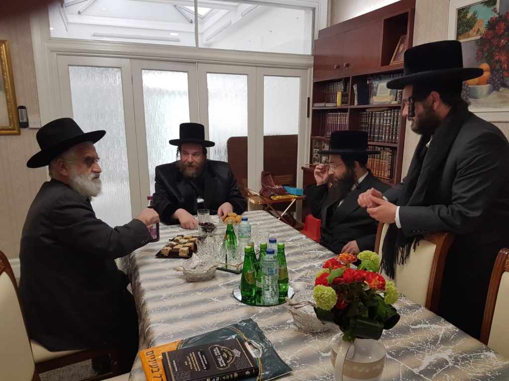 גלריה מסכמת: ביקורו של אב"ד ויז'ניץ אלעד בלונדון