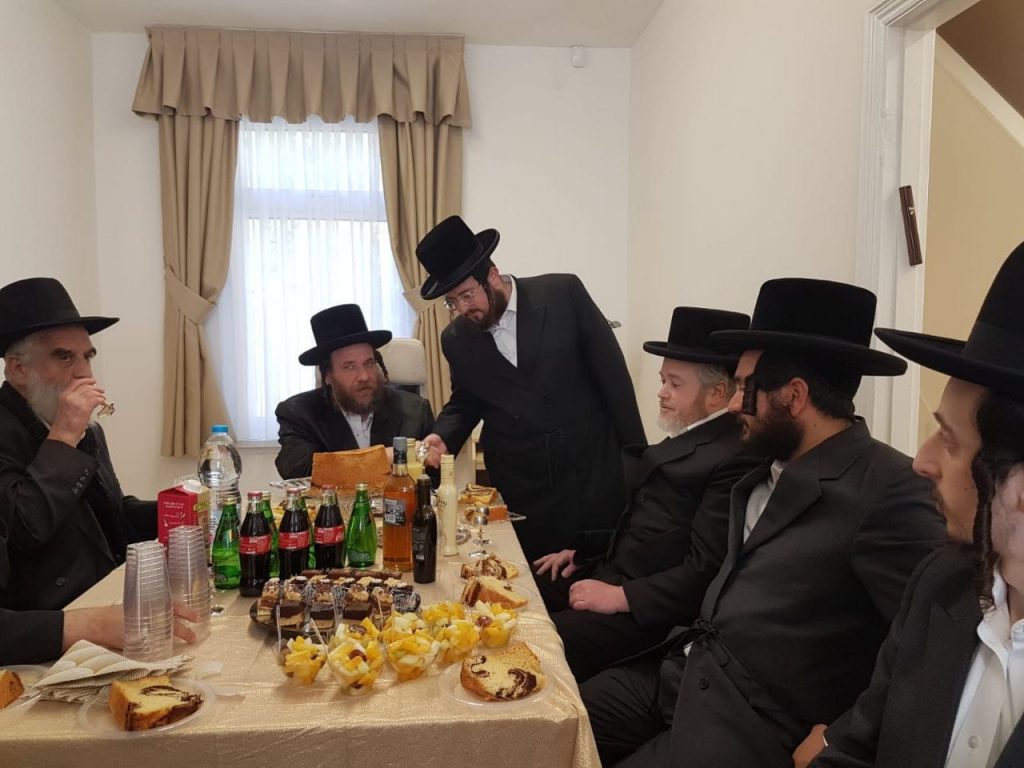 גלריה מסכמת: ביקורו של אב"ד ויז'ניץ אלעד בלונדון