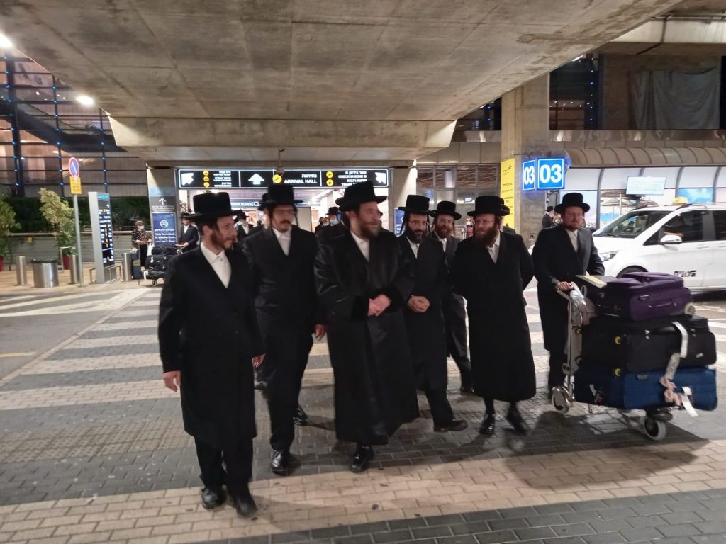 גלריה מסכמת: ביקורו של אב"ד ויז'ניץ אלעד בלונדון