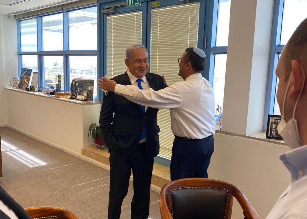 ישיבת ממשלה חגיגית לרגל 'יום ירושלים': השרים שיבחו את ראה"ע ליאון על המפכה שיצר בעיר ישיבת ממשלה חגיגית לרגל 'יום ירושלים': השרים שיבחו את ראה"ע ליאון על המפכה שיצר בעיר