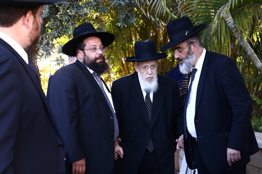 יו"ר ש"ס שר הפנים אריה דרעי חיתן את בתו • גלריה