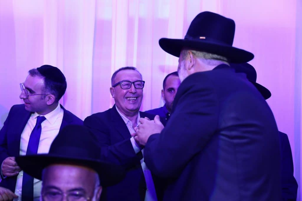 יו"ר ש"ס שר הפנים אריה דרעי חיתן את בתו • גלריה