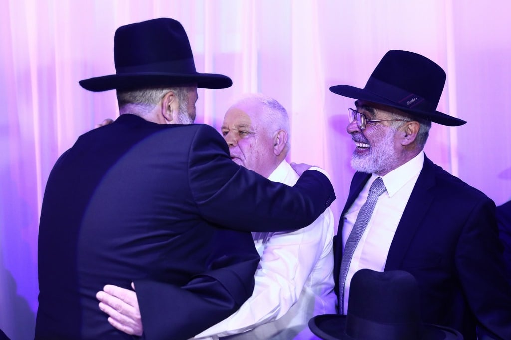 יו"ר ש"ס שר הפנים אריה דרעי חיתן את בתו • גלריה